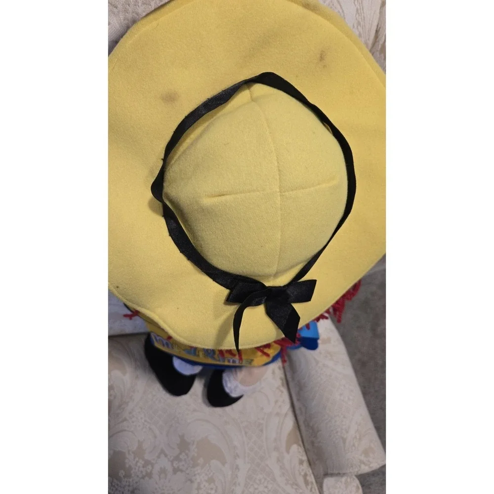 1997 Madeline Doll Hugging Backpack 25